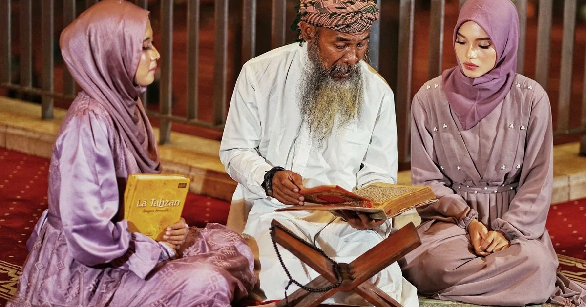 Cara Membaca Tafsir Secara Kritis dan Sistematis untuk Pemahaman Mendalam