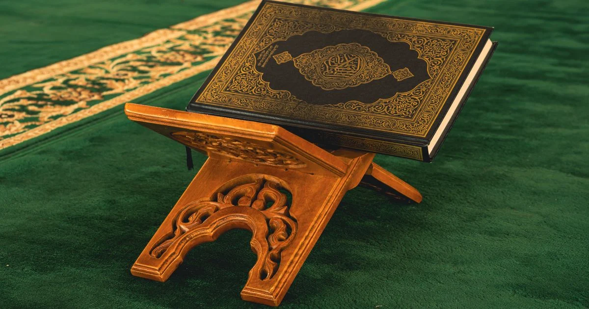 Memahami Perbedaan Ayat Makkiyah dan Madaniyah dalam Al-Qur’an
